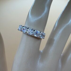 💎 Women’s Fashion Diamond Ring 💍 Size 5